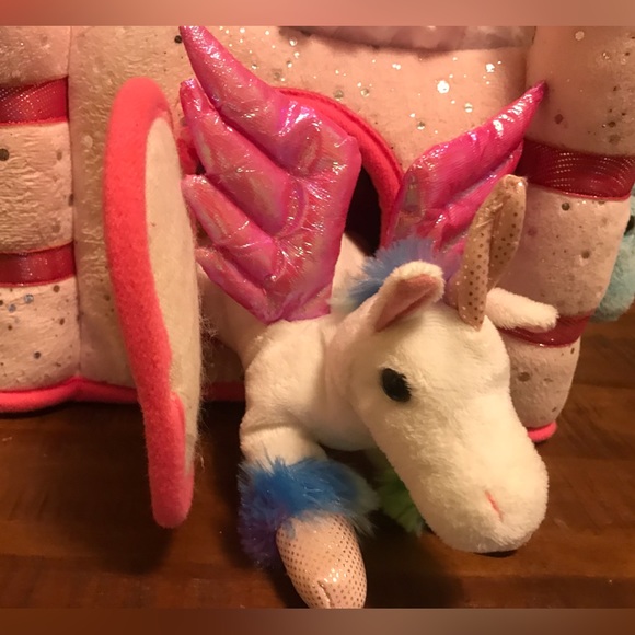 Plush Unicorn Portable Play Set - Picture 8 of 16
